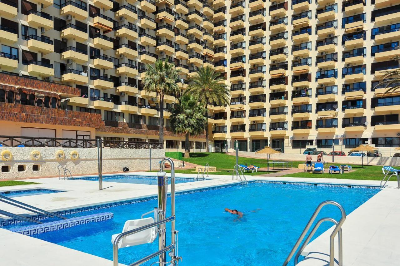 Apartment Aloha Playa Malaga Беналмадена Екстериор снимка