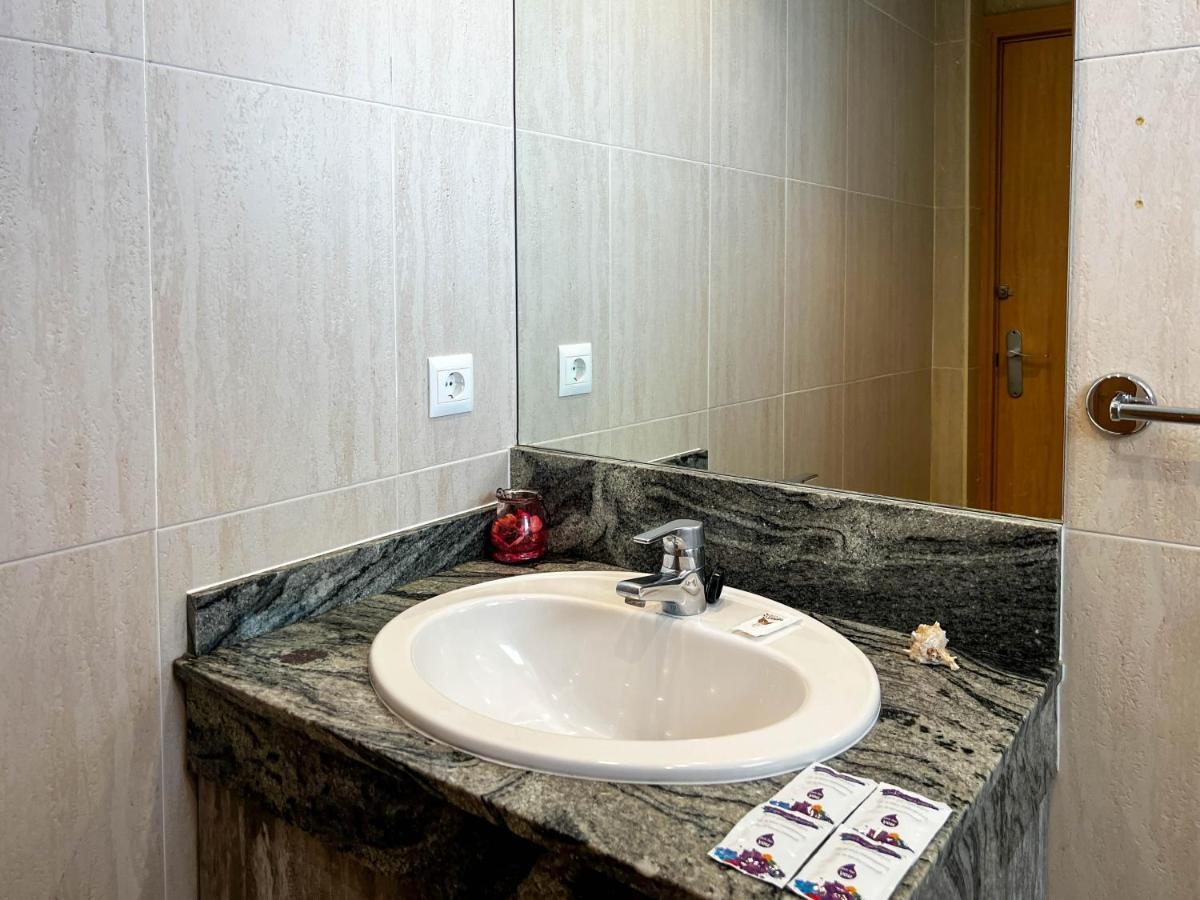 Apartment Aloha Playa Malaga Беналмадена Екстериор снимка